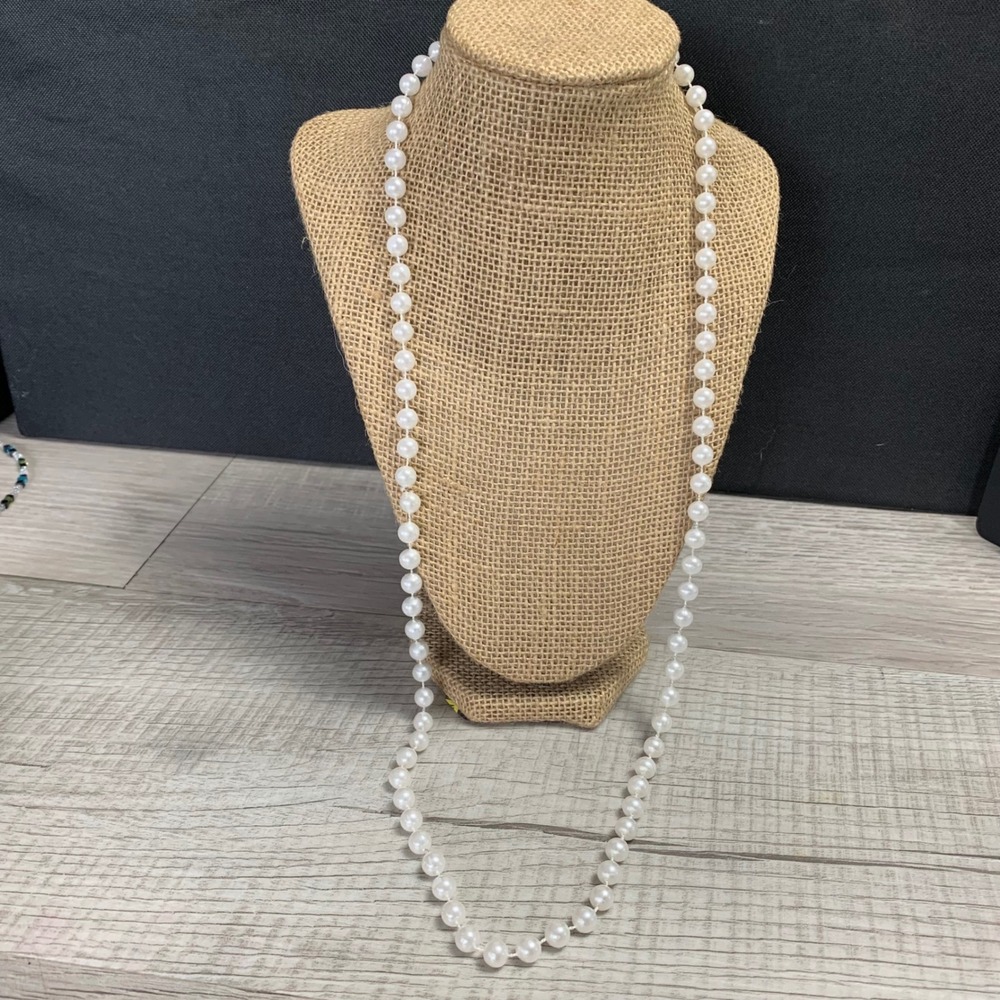 Vintage White Faux Pearl Hand Knotted Opera Length Necklace 30 Inch Strand